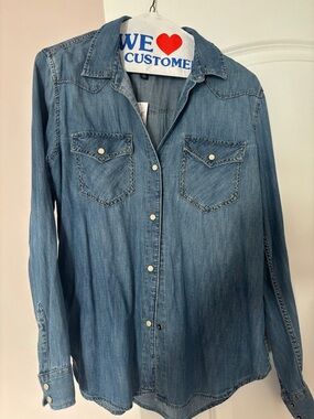 GAP Medium Blue Denim Button-Up Shirt